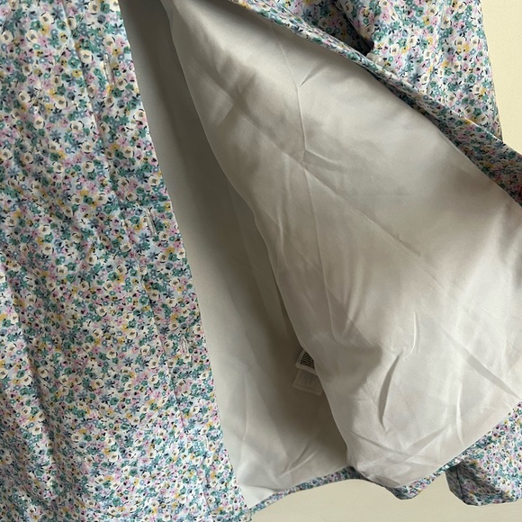 H&M Floral Frill-Trim-Collar Quilted Shacket - Picture 12 of 14